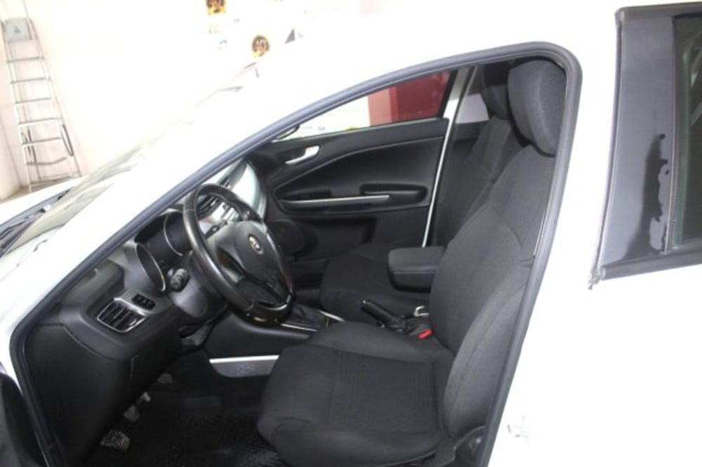 Alfa Romeo Giulietta usata a Terni (7)