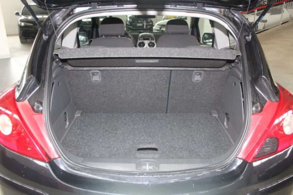 Opel Corsa usata a Terni (10)