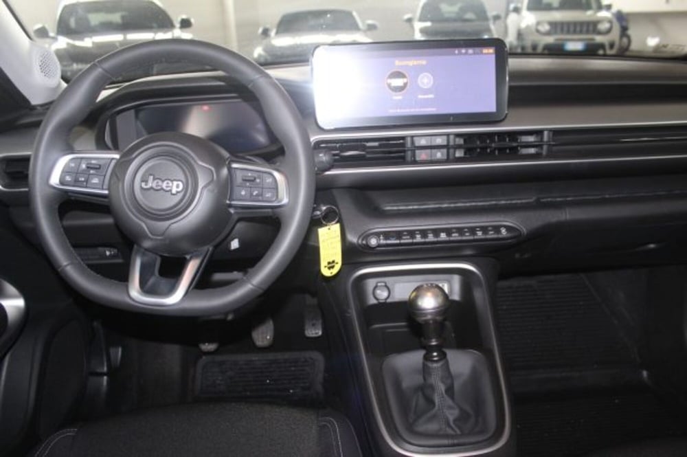 Jeep Avenger usata a Terni (11)