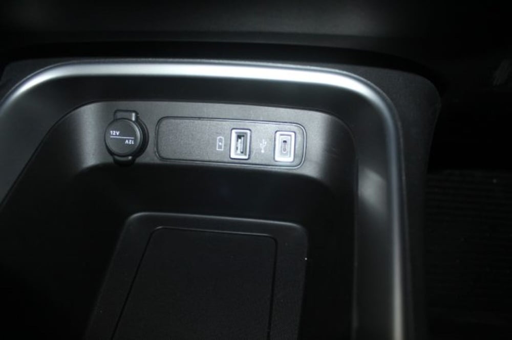 Jeep Avenger usata a Terni (14)