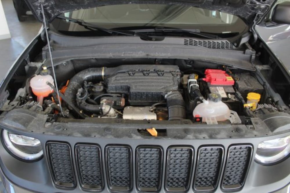 Jeep Renegade usata a Terni (19)
