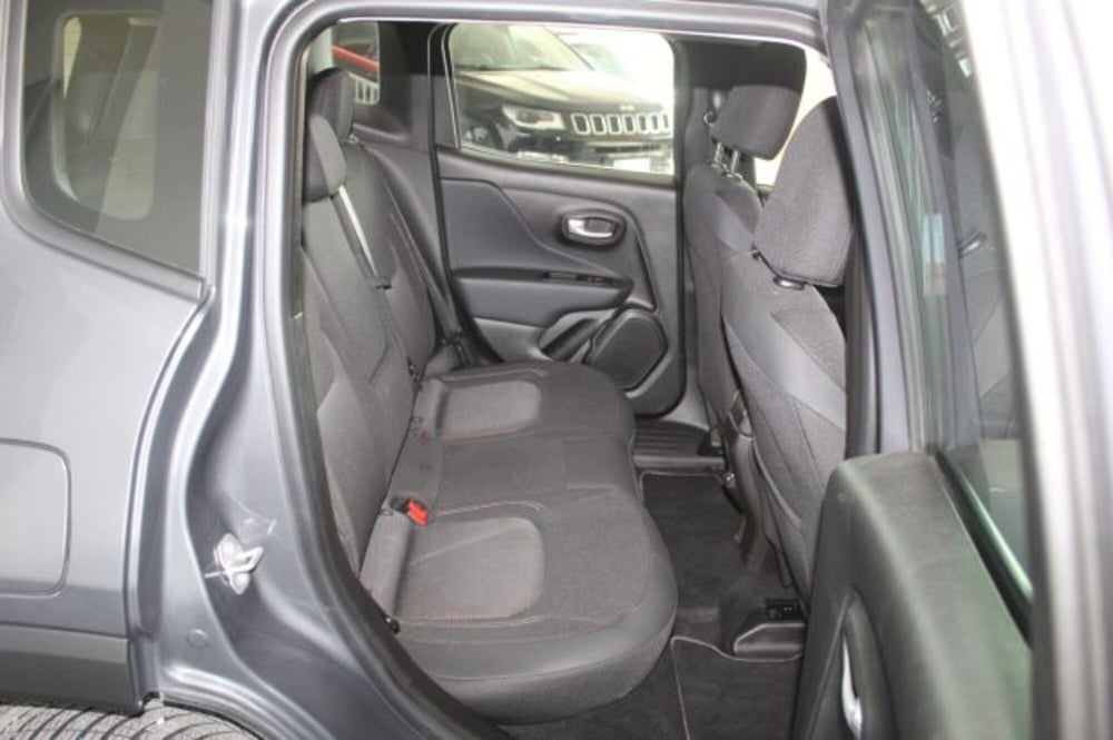 Jeep Renegade usata a Terni (9)