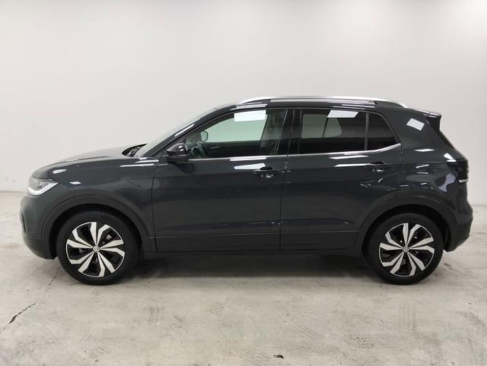 Volkswagen T-Cross usata a Como (8)