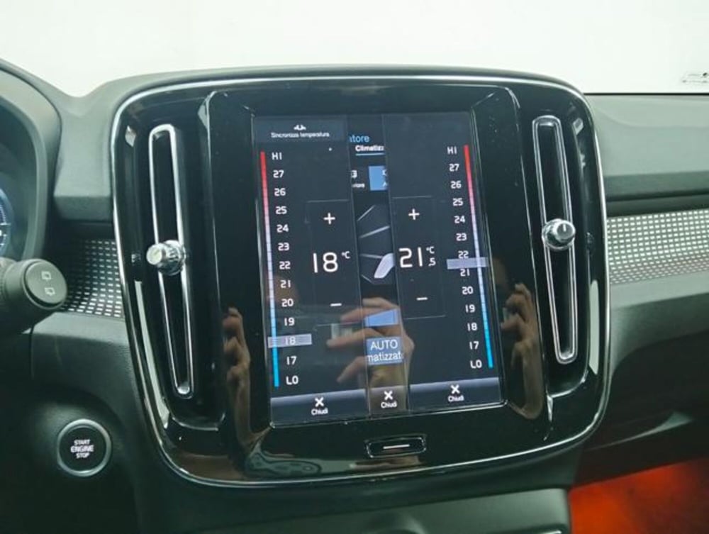 Volvo XC40 usata a Como (16)