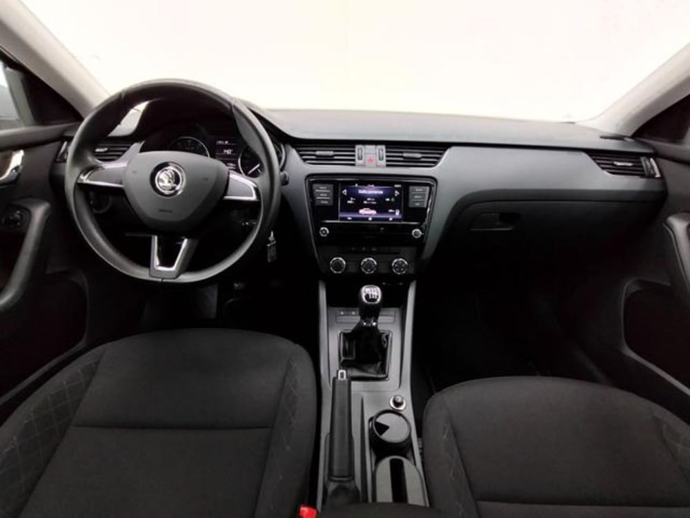 Skoda Octavia usata a Como (3)