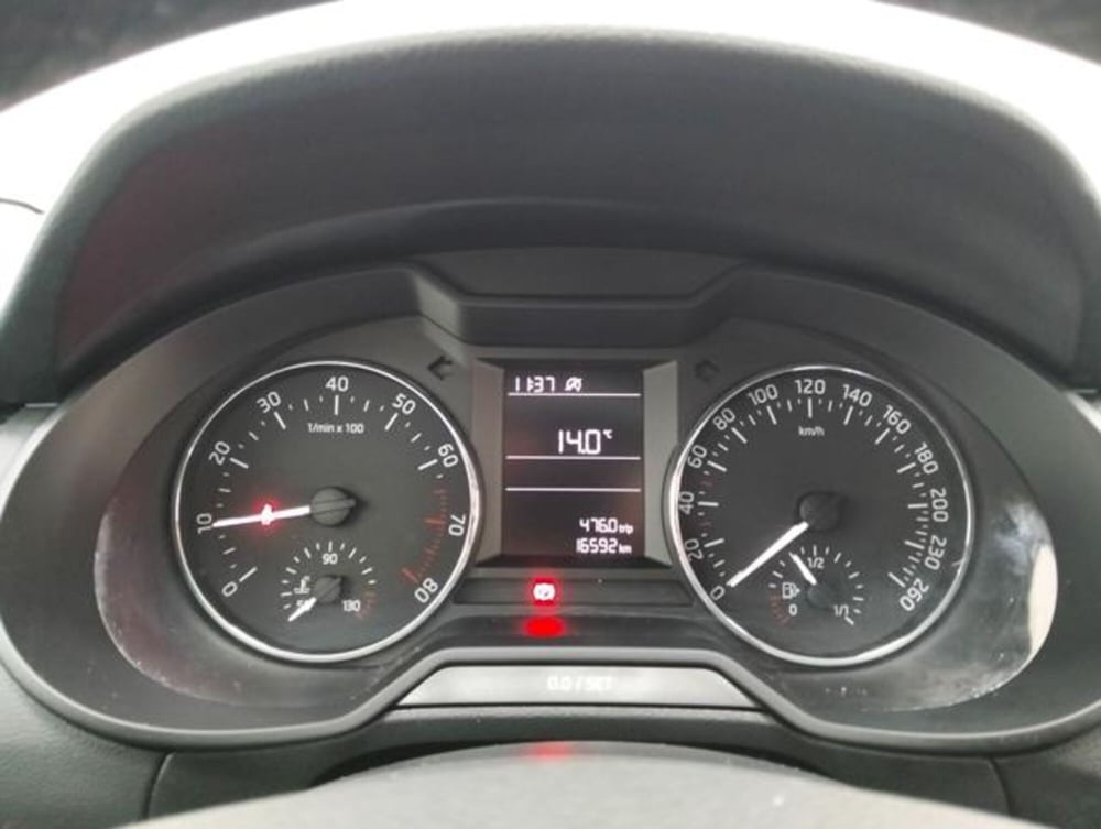 Skoda Octavia usata a Como (9)