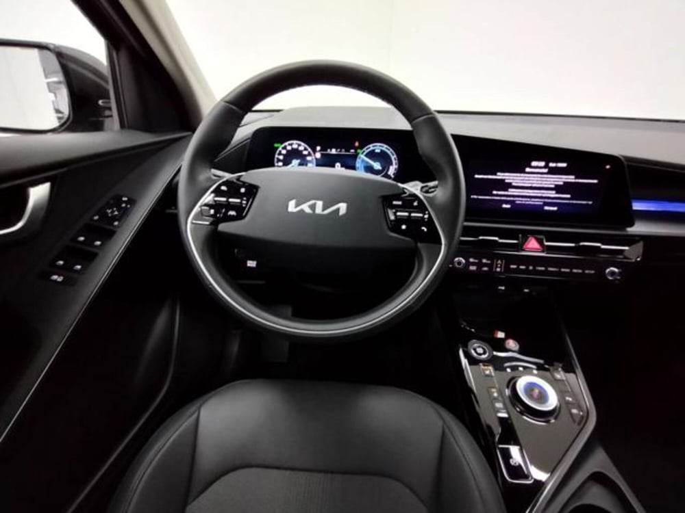 Kia Niro usata a Como (11)