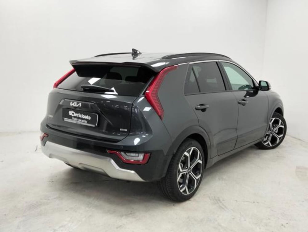 Kia Niro usata a Como (2)