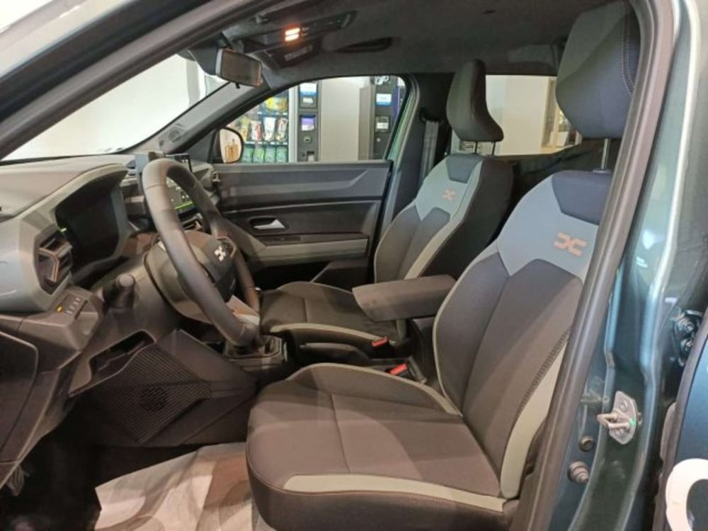 Dacia Duster nuova a Firenze (11)