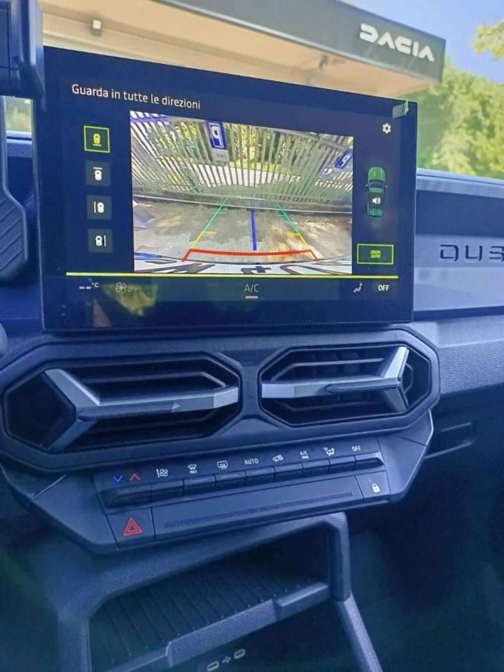 Dacia Duster usata a Firenze (14)
