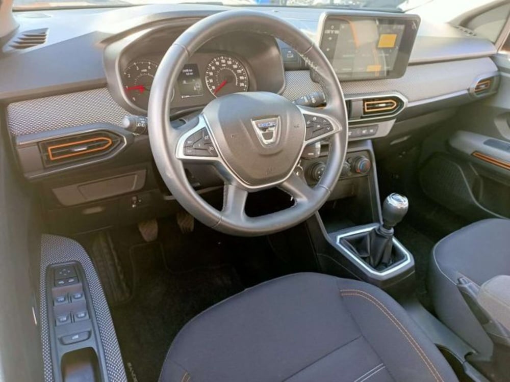 Dacia Sandero usata a Firenze (13)