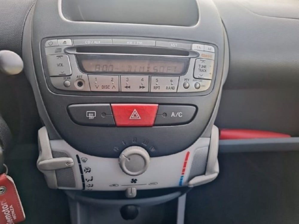 Peugeot 107 usata a Monza e Brianza (13)