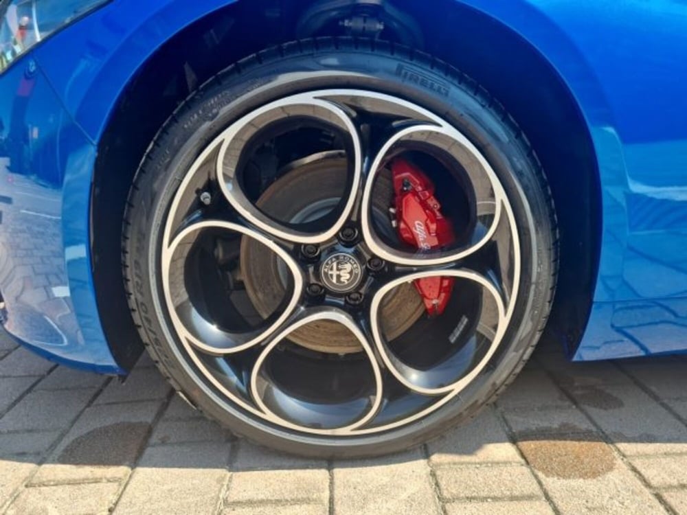 Alfa Romeo Giulia nuova a Monza e Brianza (13)