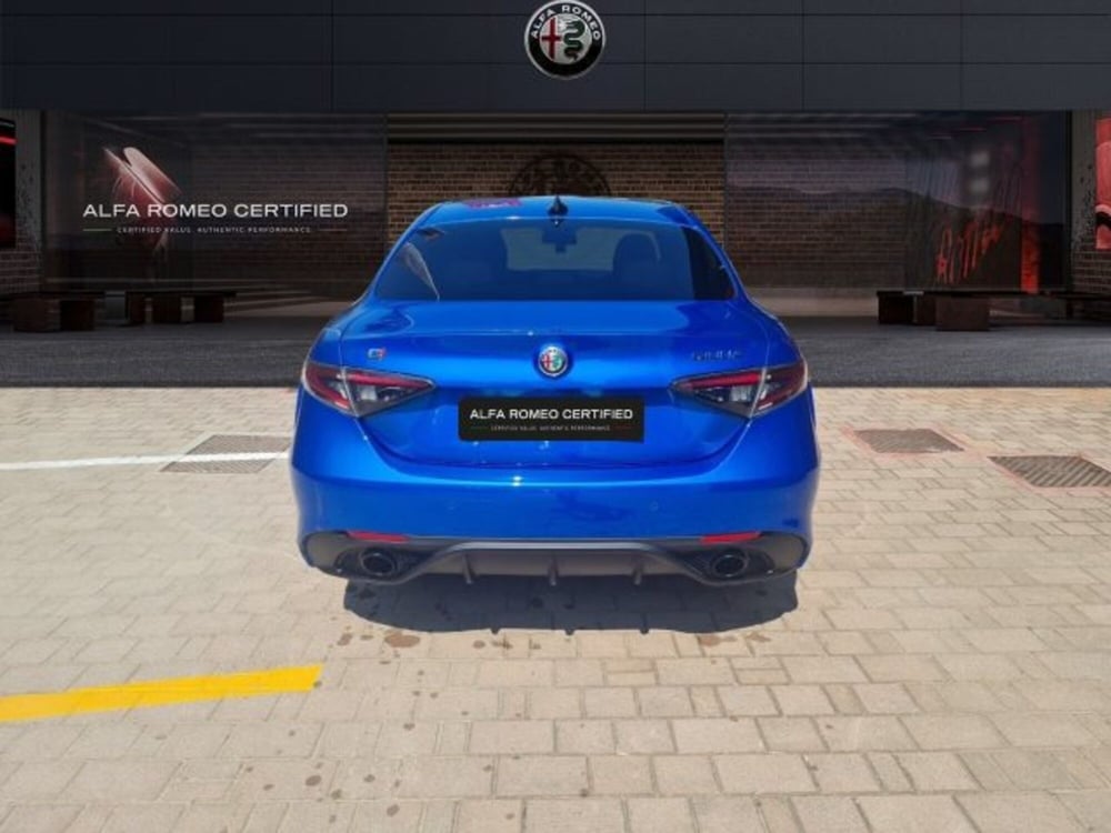 Alfa Romeo Giulia nuova a Monza e Brianza (5)