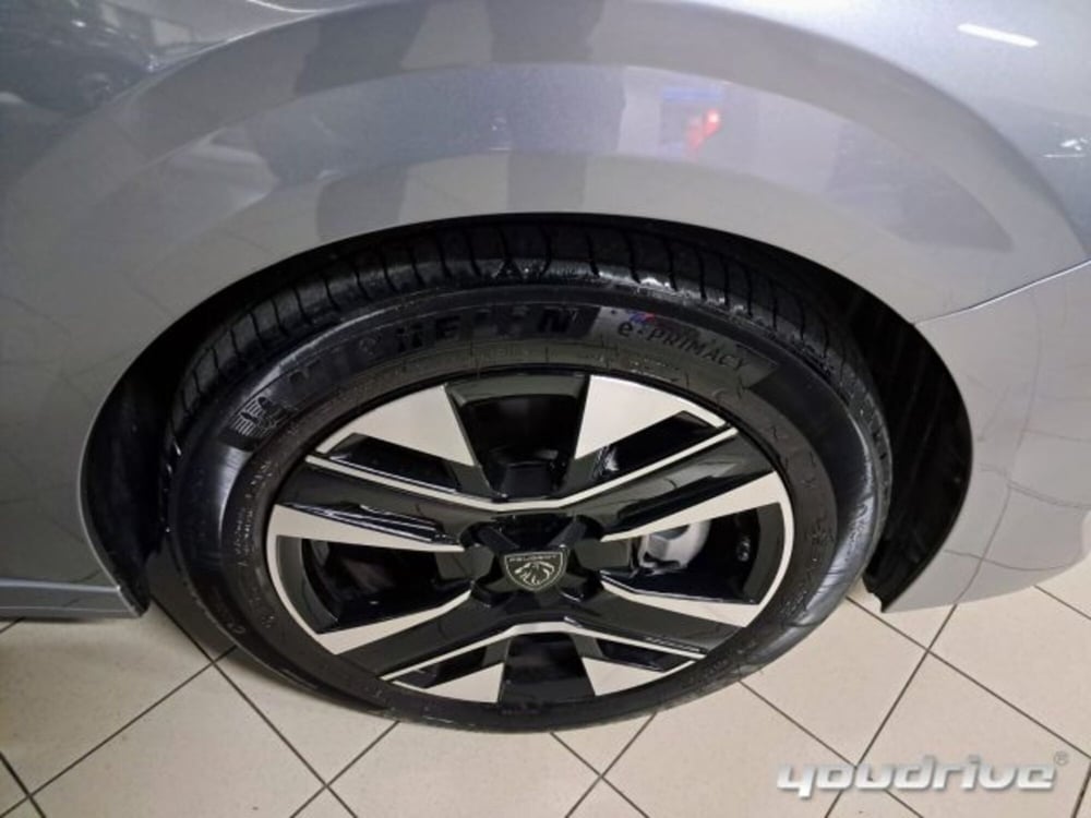 Peugeot 208 usata a Napoli (17)