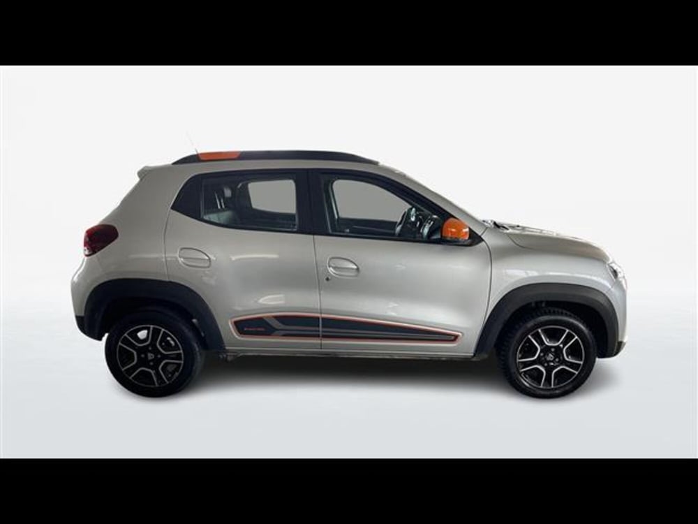 Dacia Spring usata a Varese (4)