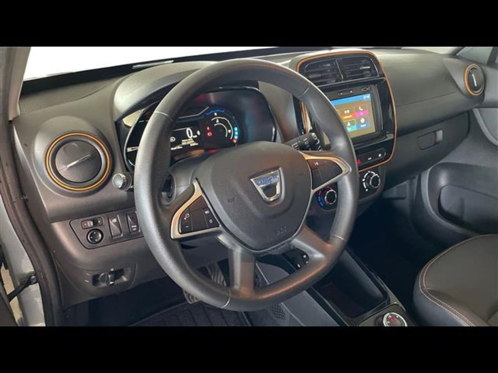Dacia Spring usata a Varese (6)