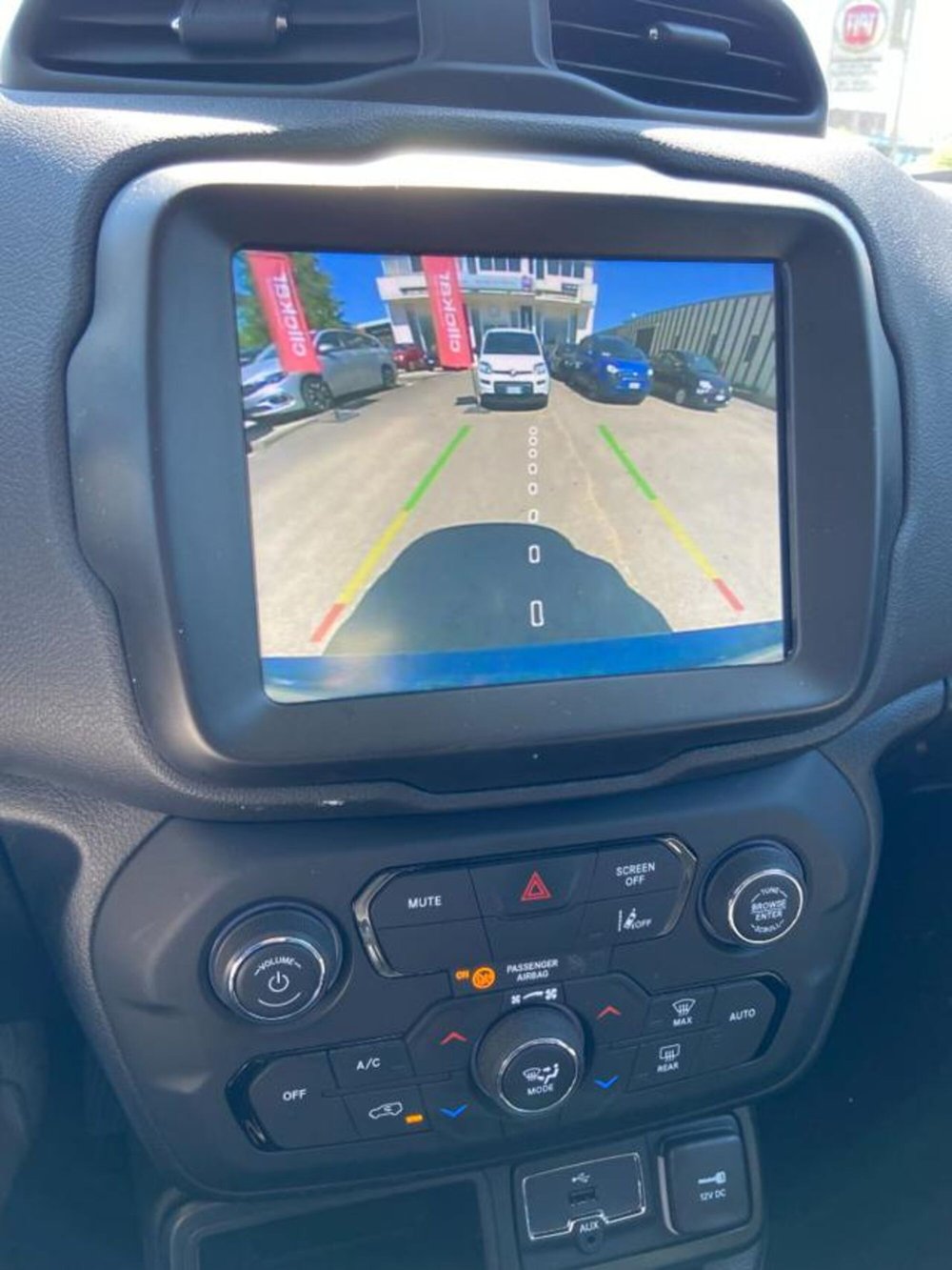 Jeep Renegade usata a Firenze (16)