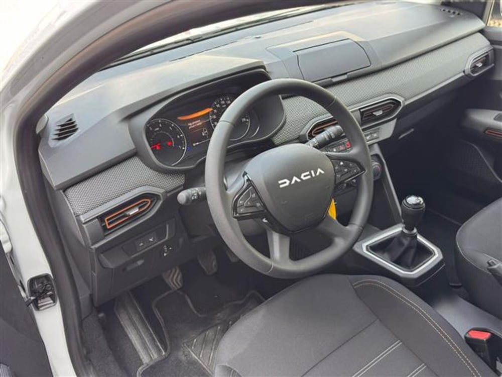 Dacia Sandero Stepway usata a Pavia (11)