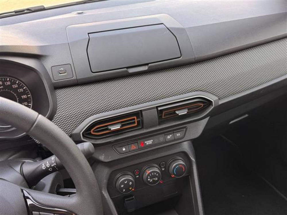 Dacia Sandero Stepway usata a Pavia (15)