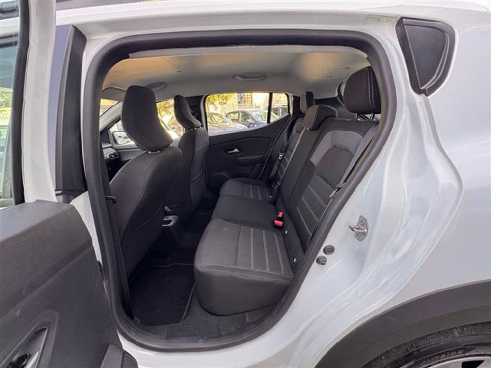 Dacia Sandero Stepway usata a Pavia (8)