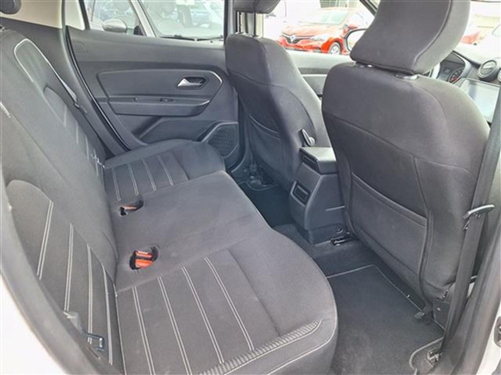 Dacia Duster usata a Firenze (8)