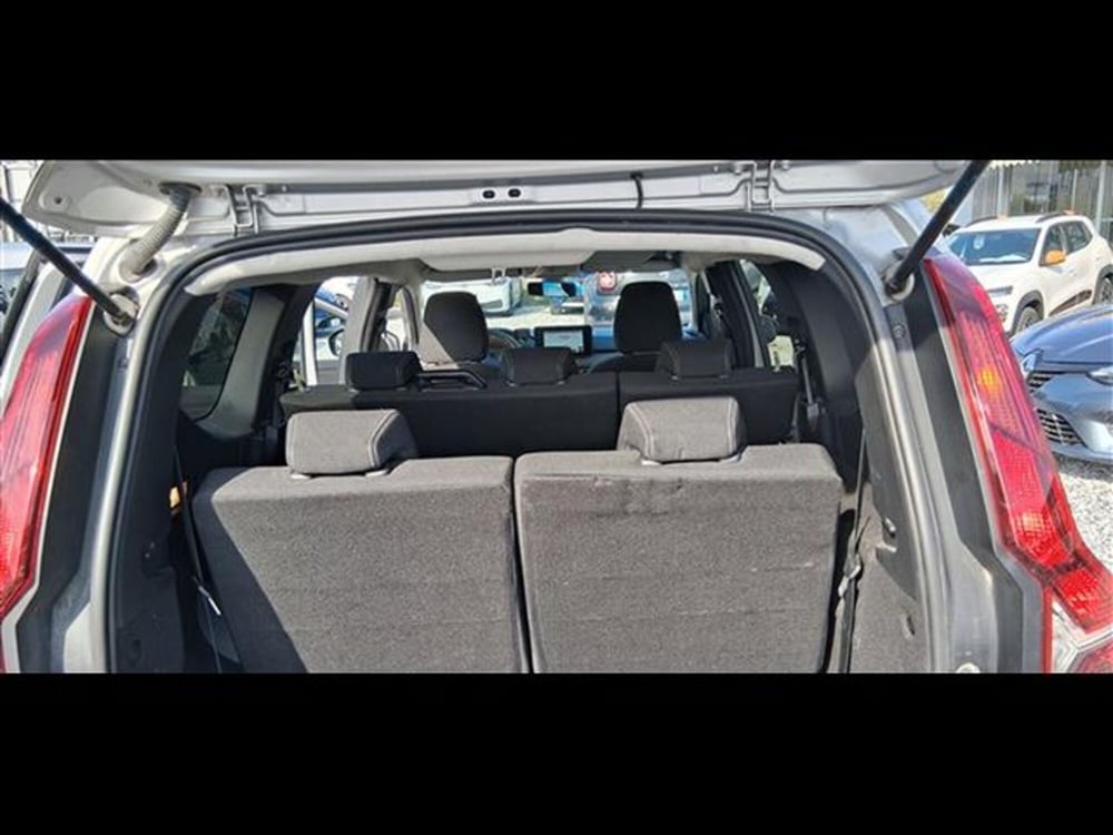Dacia Jogger usata a Firenze (14)