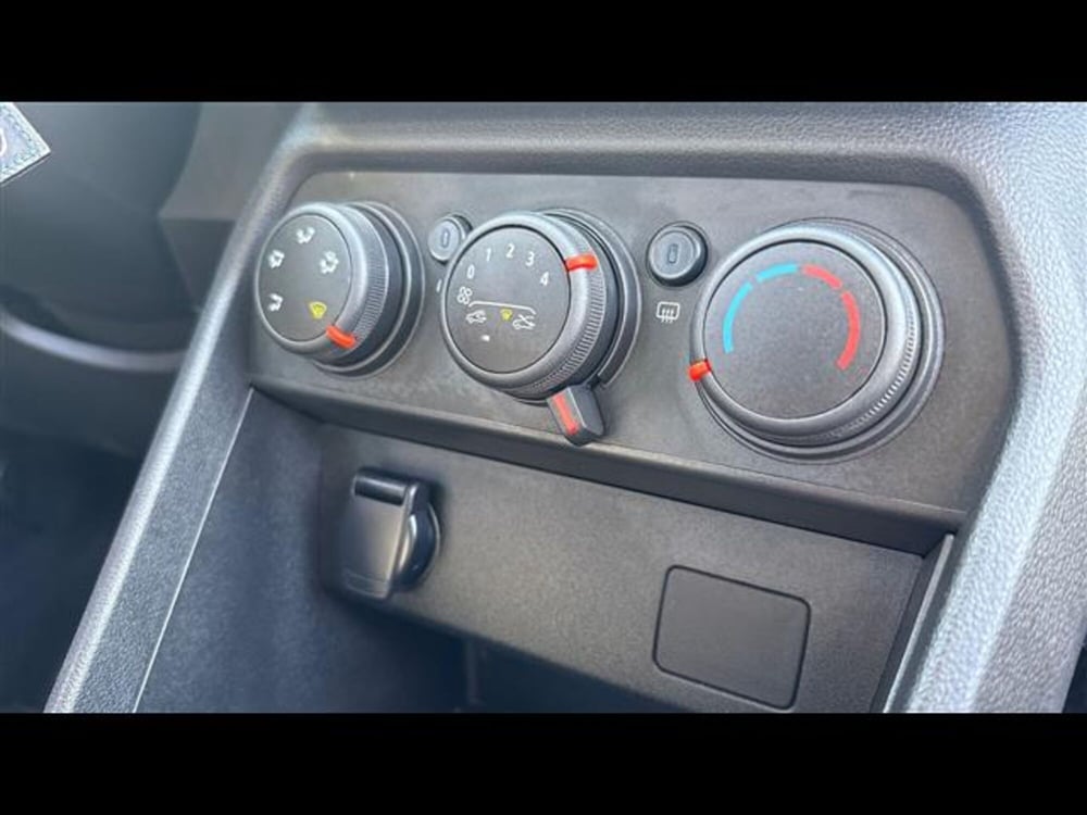 Dacia Sandero usata a Padova (10)