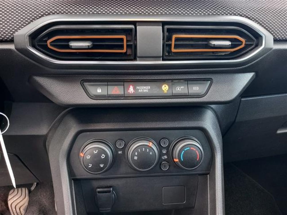 Dacia Sandero usata a Firenze (10)