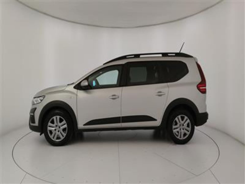 Dacia Jogger usata a Bari (3)