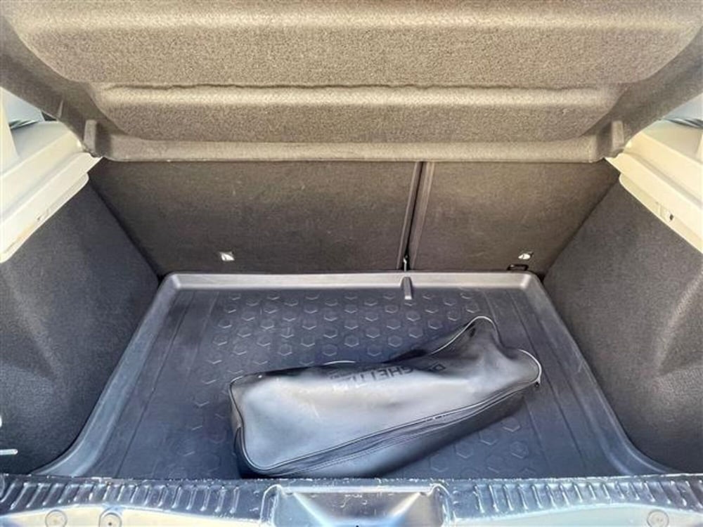 Dacia Sandero Stepway nuova a Bologna (15)