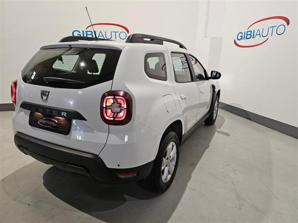 Dacia Duster usata a Palermo (9)