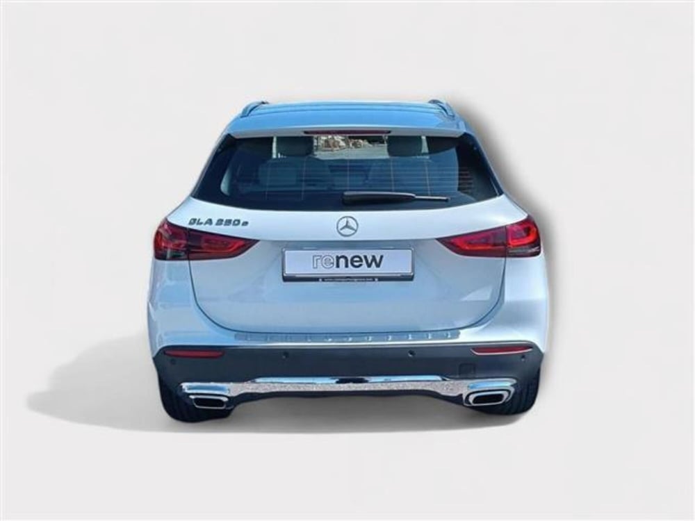 Mercedes-Benz GLA SUV usata a Livorno (4)