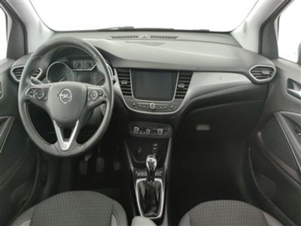 Opel Crossland X usata a Bari (14)