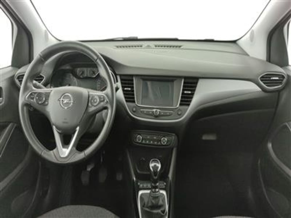 Opel Crossland usata a Bari (15)