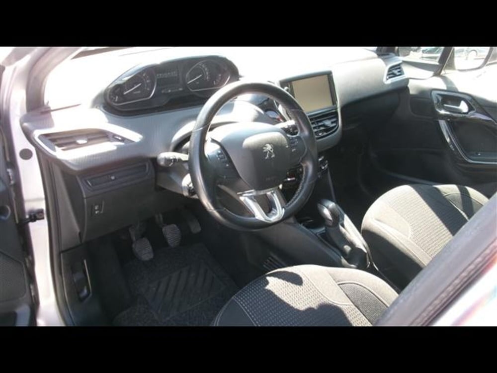Peugeot 208 usata a Firenze (5)