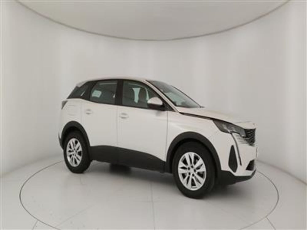 Peugeot 3008 usata a Bari (10)
