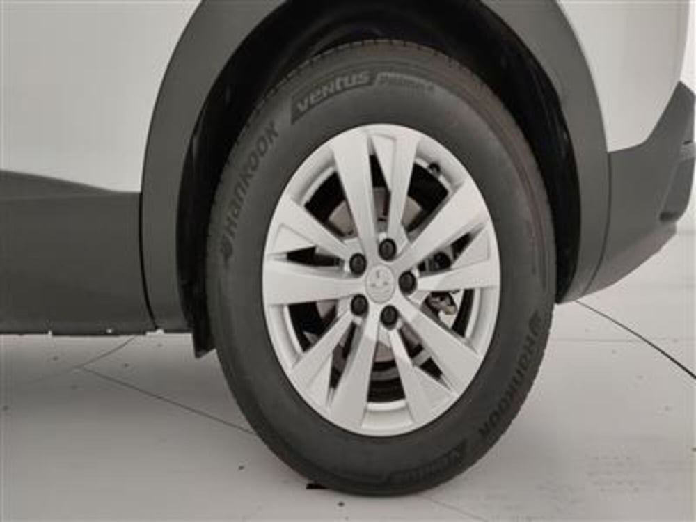 Peugeot 3008 usata a Bari (12)