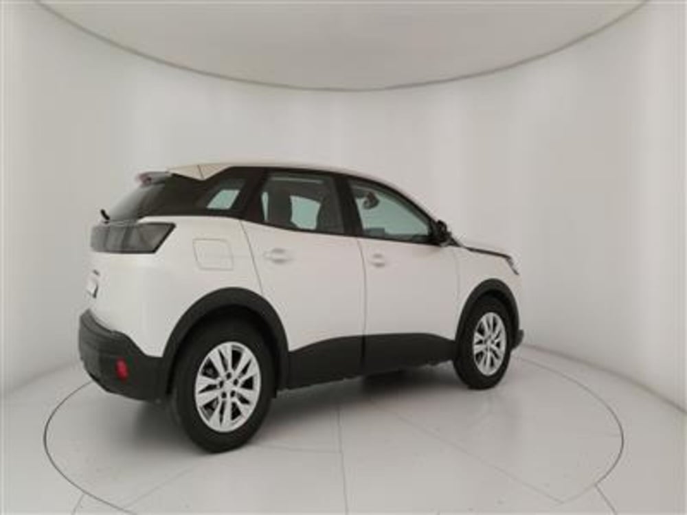 Peugeot 3008 usata a Bari (8)
