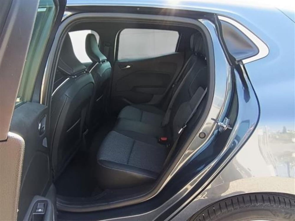 Renault Clio usata a Livorno (14)