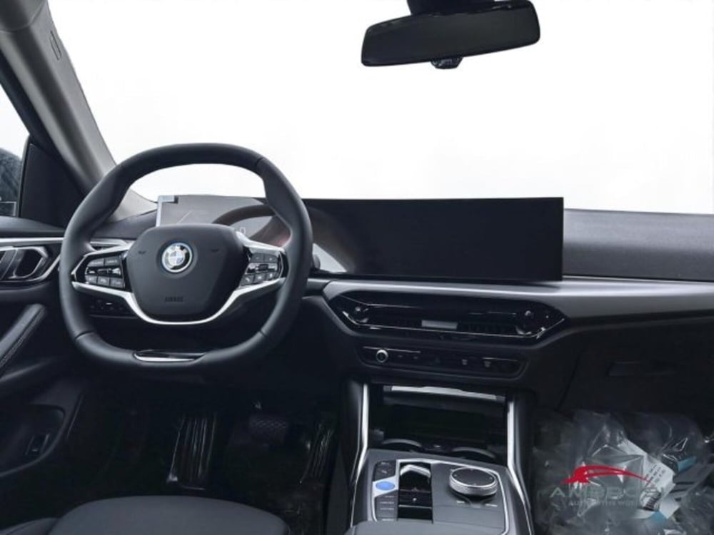 BMW i4 nuova a Perugia (15)