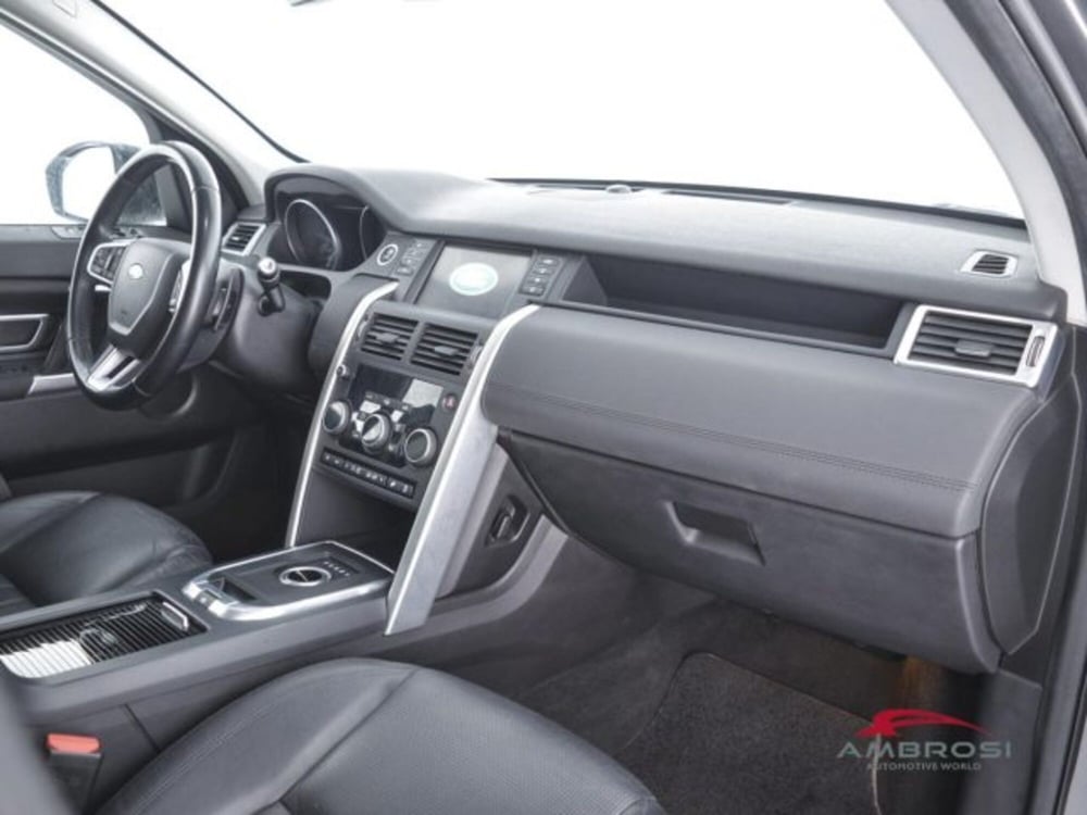 Land Rover Discovery Sport usata a Perugia (12)