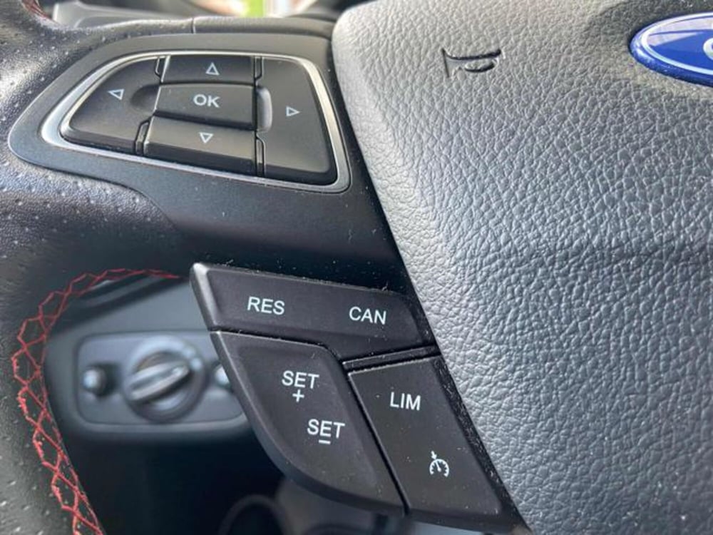 Ford Kuga usata a Bologna (8)
