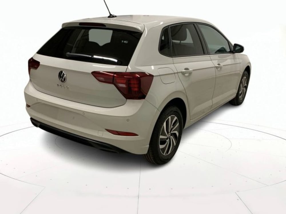 Volkswagen Polo nuova a Vicenza (4)