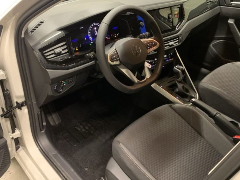 Volkswagen Polo nuova a Vicenza (7)