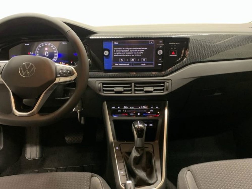 Volkswagen Polo nuova a Vicenza (8)