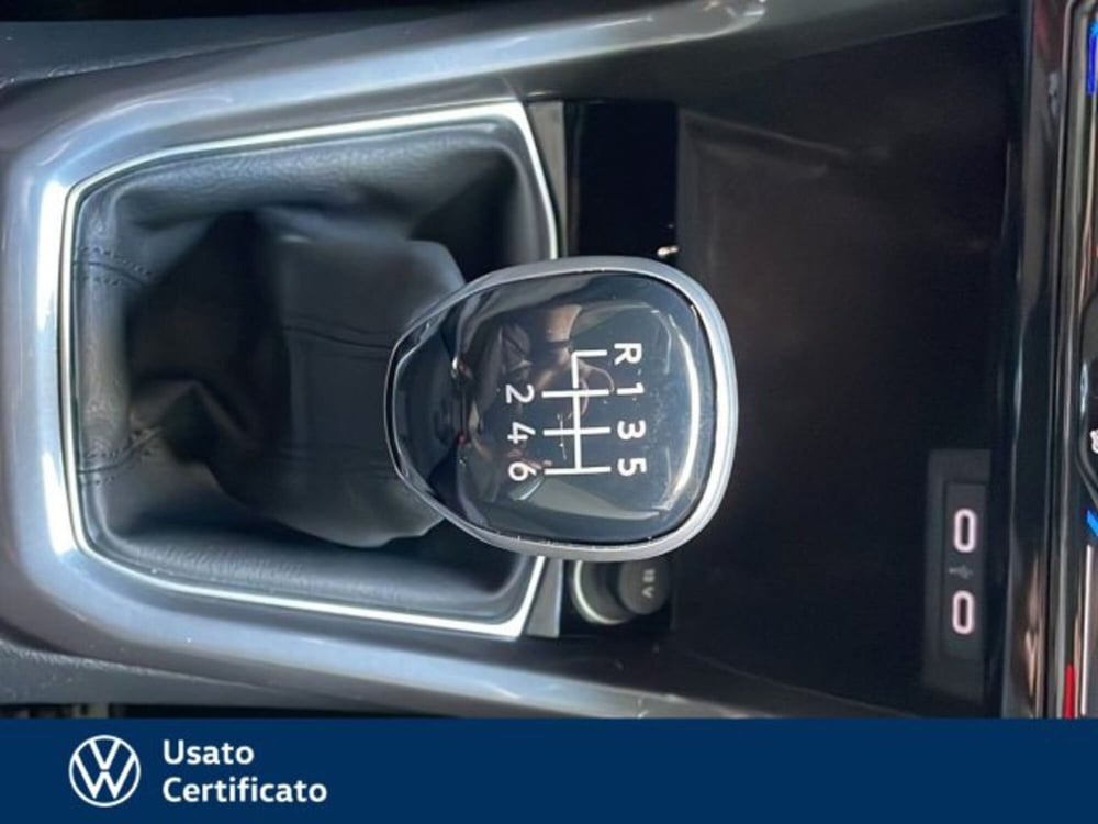 Volkswagen T-Cross usata a Vicenza (12)