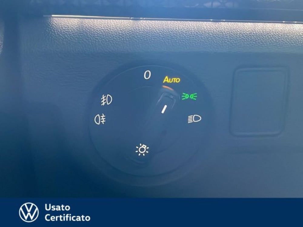 Volkswagen T-Cross usata a Vicenza (15)