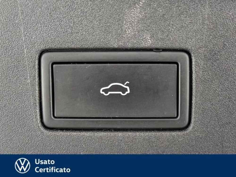 Volkswagen ID.4 usata a Vicenza (12)