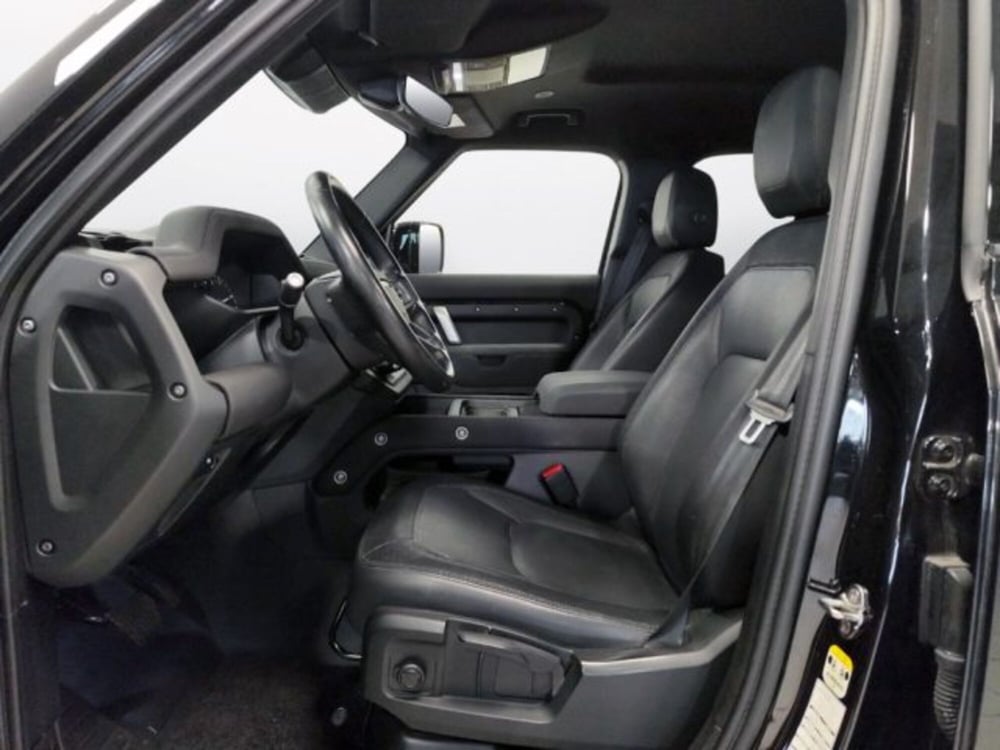 Land Rover Defender usata a Modena (11)